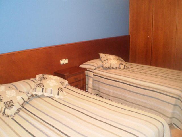 Hostal Pernalle Erill la Vall Buitenkant foto