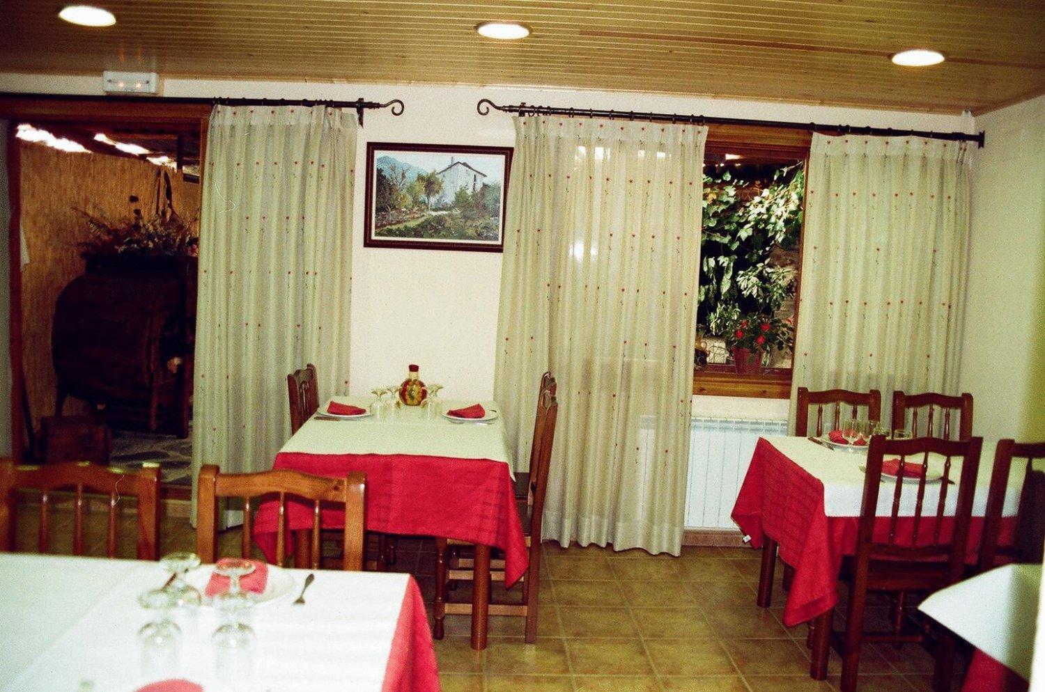 Hostal Pernalle Erill la Vall Buitenkant foto